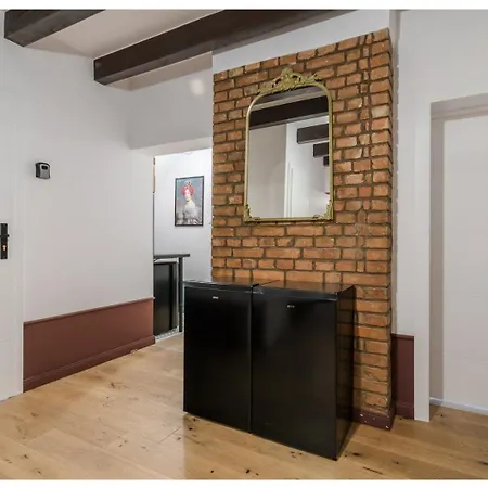 Homestay Elsa - 5 Minutes To Old Town Gdansk